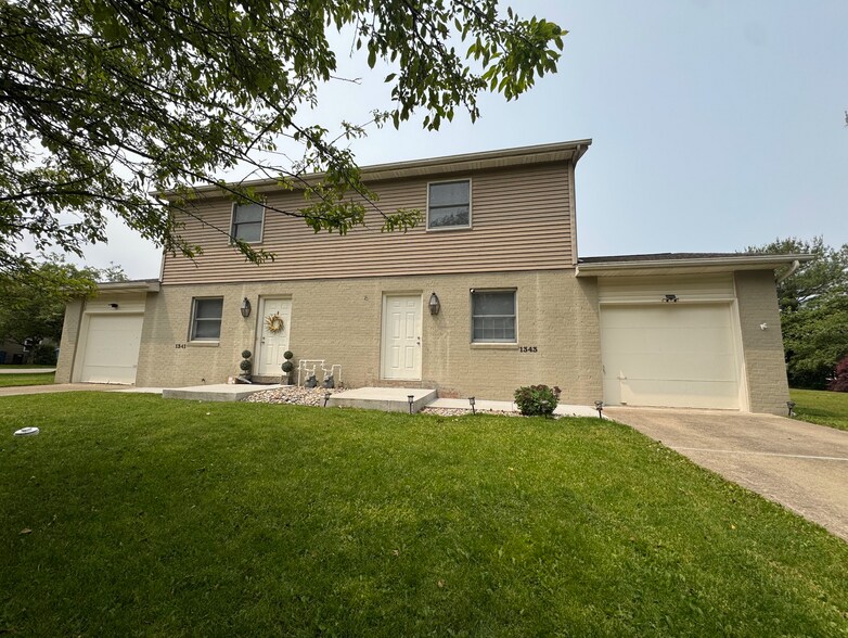 Primary Photo - 1341 Stardust Ave NW