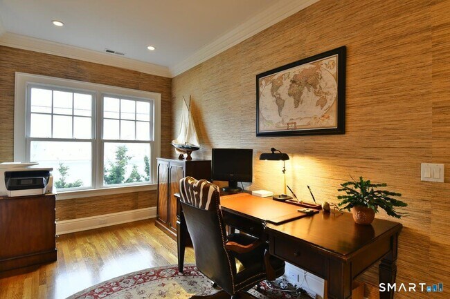 Building Photo - 50 Shorefront Park