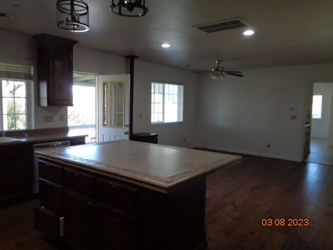 Building Photo - 5313 Elmira Rd