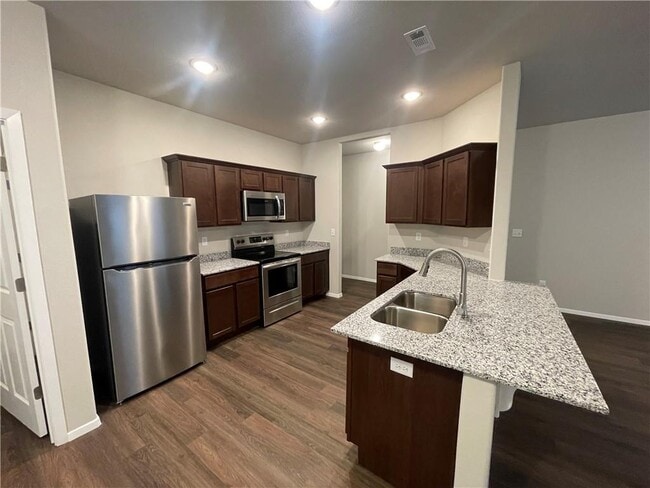 Building Photo - 2705 Bauer St
