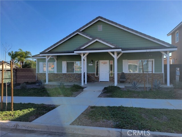 Primary Photo - 305 Faith St