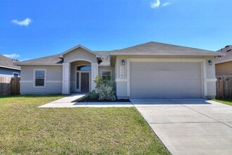 Building Photo - 1118 Blackbuck - 3/Bed 2/Bath $2095/month