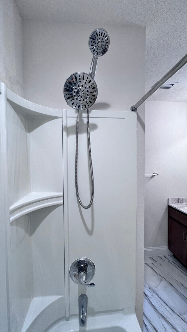 Building Photo - 1841 Cogdill Trace