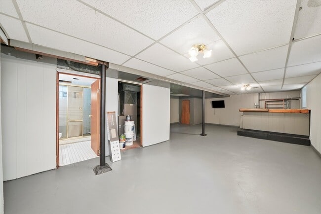 Building Photo - 2640 Wesley Ave