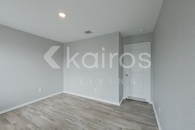 Building Photo - 2939 Ruby Crossing