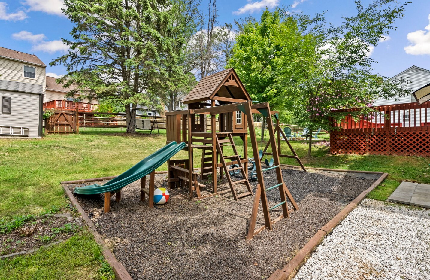Building Photo - 13405 Wisteria Dr