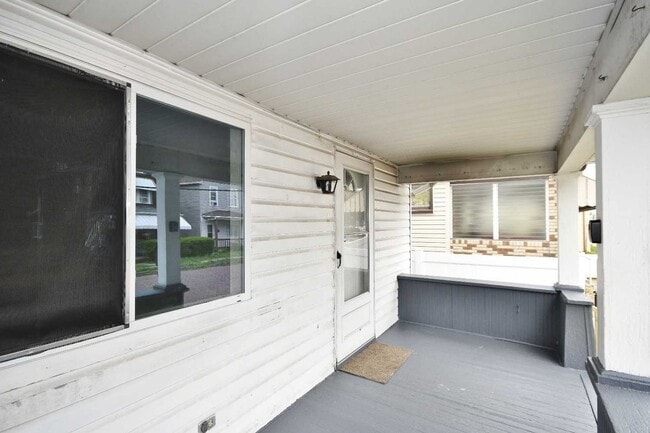 Building Photo - Charming 3-bedroom, 1-bathroom house locat...
