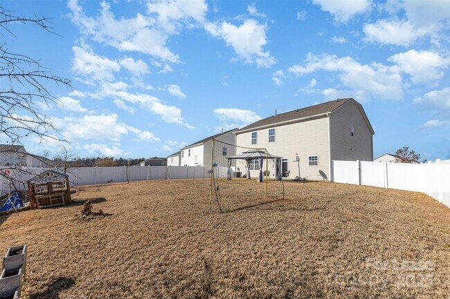 Building Photo - 7619 Nolen Farm Dr