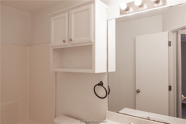 Building Photo - 3739 Marielene Cir
