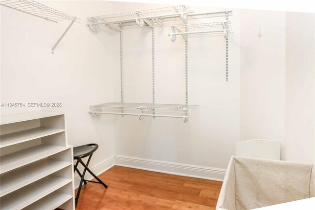 Building Photo - 7275 SW 89th St