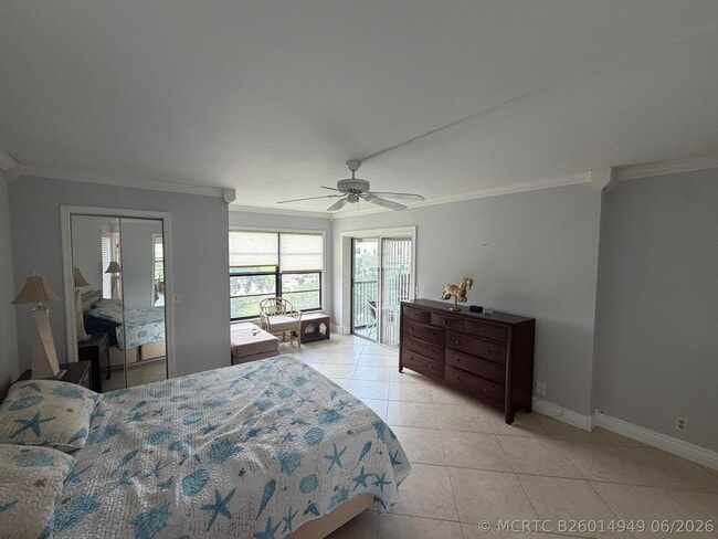 Building Photo - 14475 Strathmore Ln