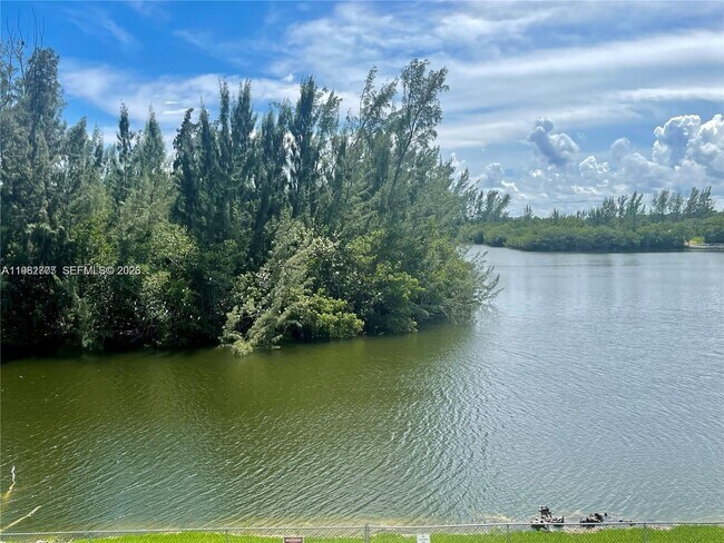 Building Photo - 8240 SW 210th St