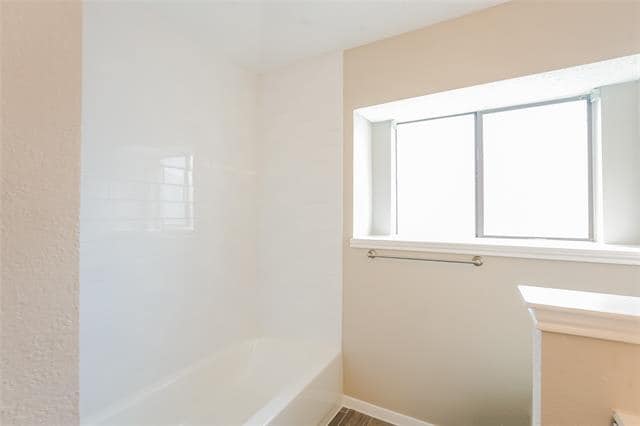 Building Photo - 7132 Penshire Dr