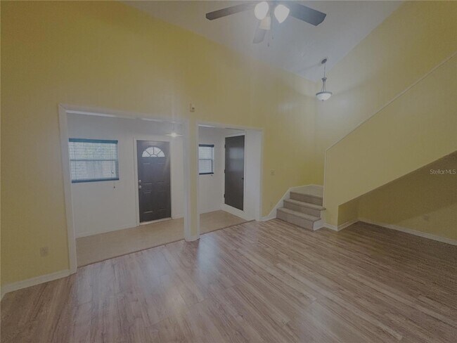 Building Photo - 900 SW 62nd Blvd