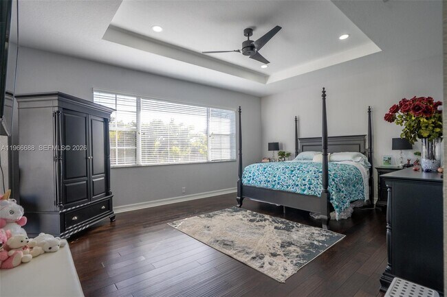 Building Photo - 7875 NW 110th Dr