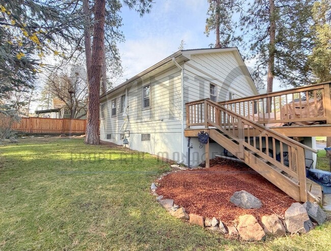 Building Photo - Beautiful Home Near Perry District