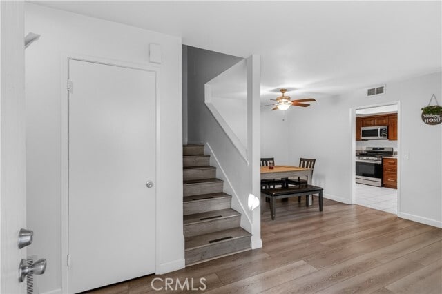 Building Photo - 3435 W Park Balboa Ave