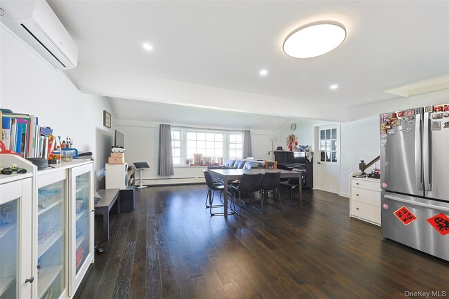 Building Photo - 80 Cypress Ln E