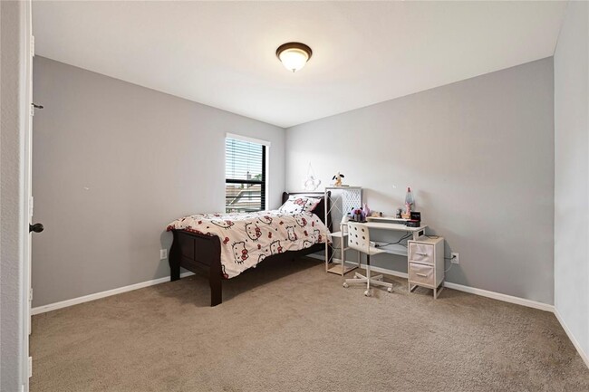 Building Photo - 13202 Chanel Dr