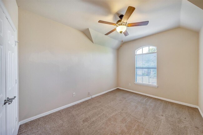 Building Photo - House For Lease in Plano