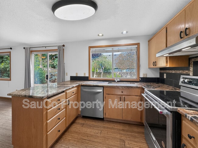Building Photo - 969 SW 177th Terrace