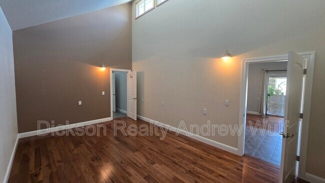 Building Photo - 5800 Peak Rd