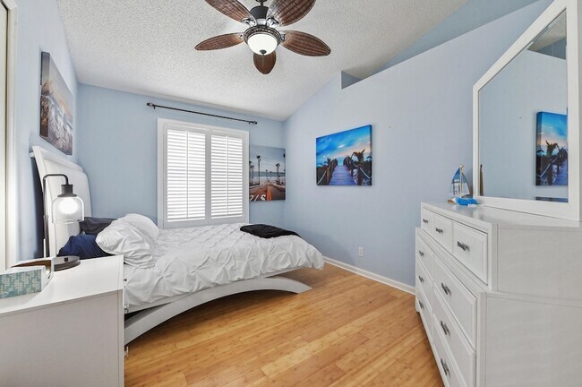 Building Photo - 2241 Soundings Ct
