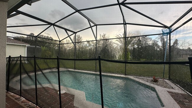 Building Photo - 418 Brentwood Club Cove