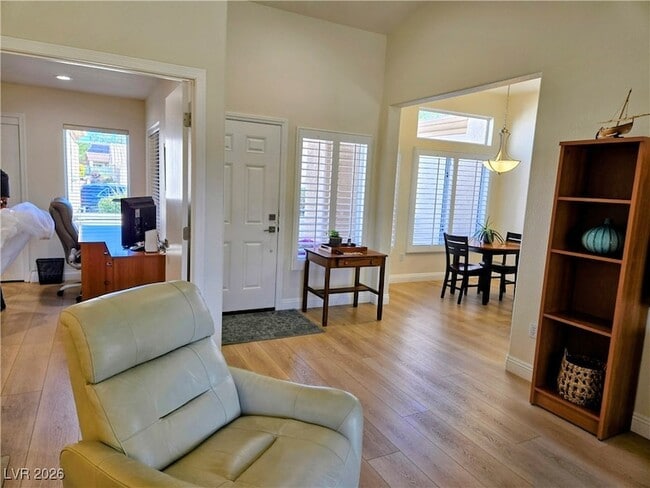 Building Photo - 10105 Hunter Springs Dr