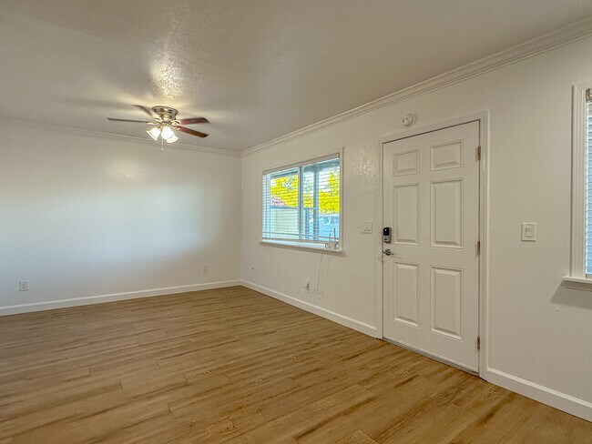 Building Photo - 15441 Marty Dr