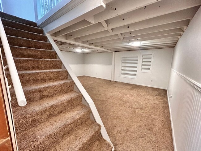 Building Photo - Charming 4 Bed, 2 Bath Home in Spokane Valley!