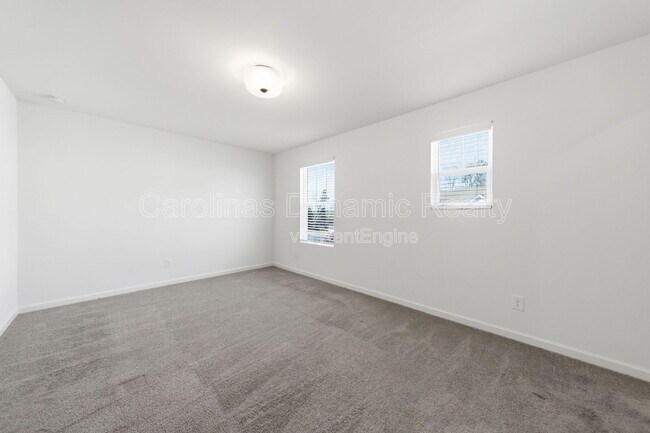 Building Photo - 11936 Basking Dr