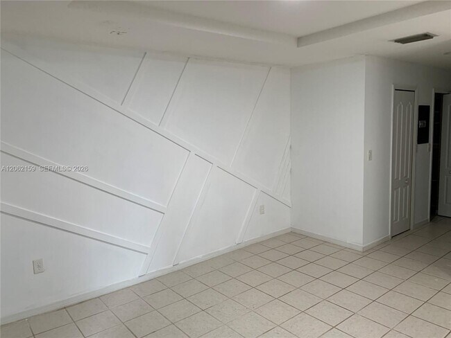 Building Photo - 4805 SW 163rd Pl