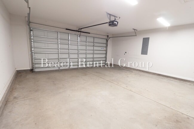 Building Photo - 3223 Merganser Dr