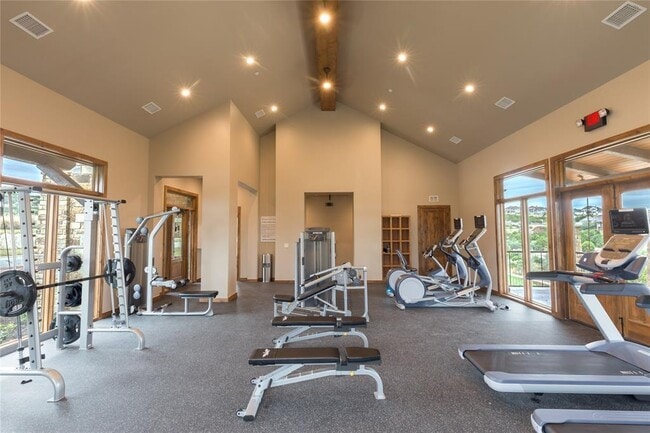 Building Photo - 19005 Fernando Trl