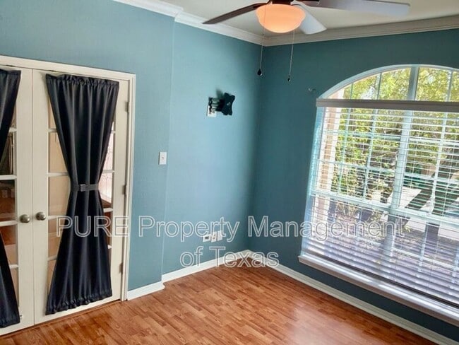 Building Photo - 2518 Vestavia Ridge Ln