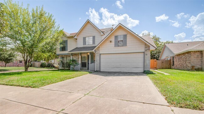 Building Photo - 20403 White Poplar Dr