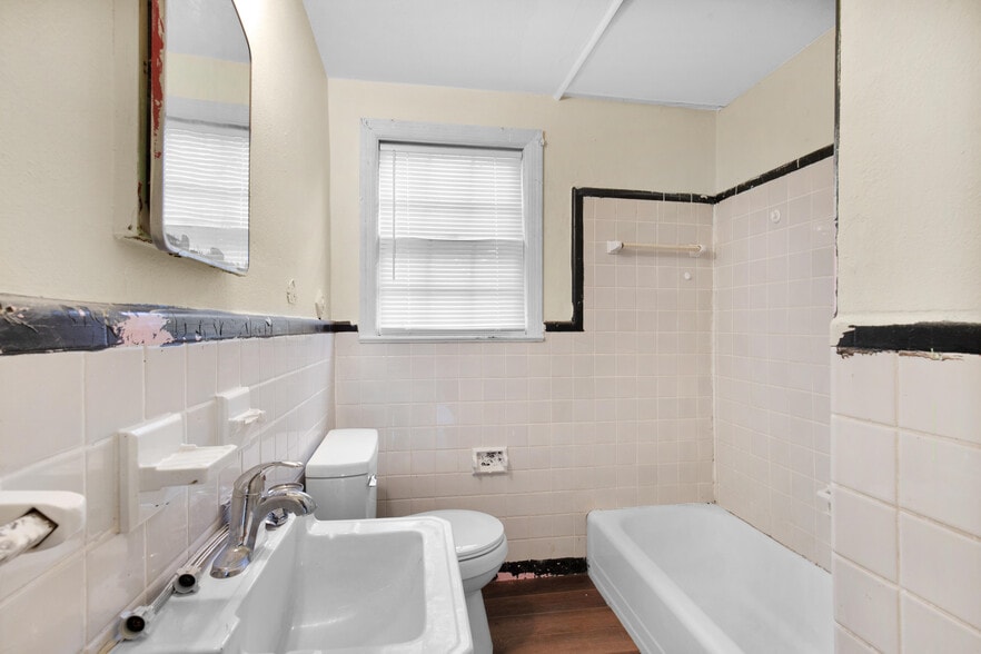 Building Photo - 1712 Perch Dr