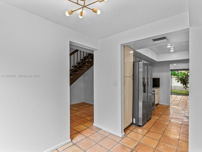 Building Photo - 203 Bonnie Brae Way