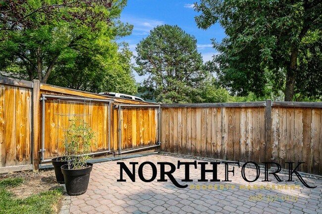 Building Photo - Elegant Home in Boise’s East End