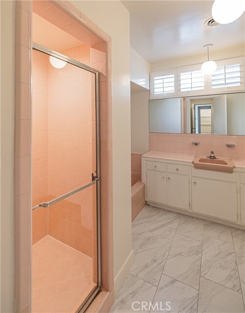 Building Photo - 784 Lockearn St