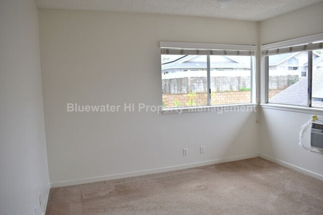 Building Photo - Waikele 4 bedroom, 3 bath home w/ enclosed garage