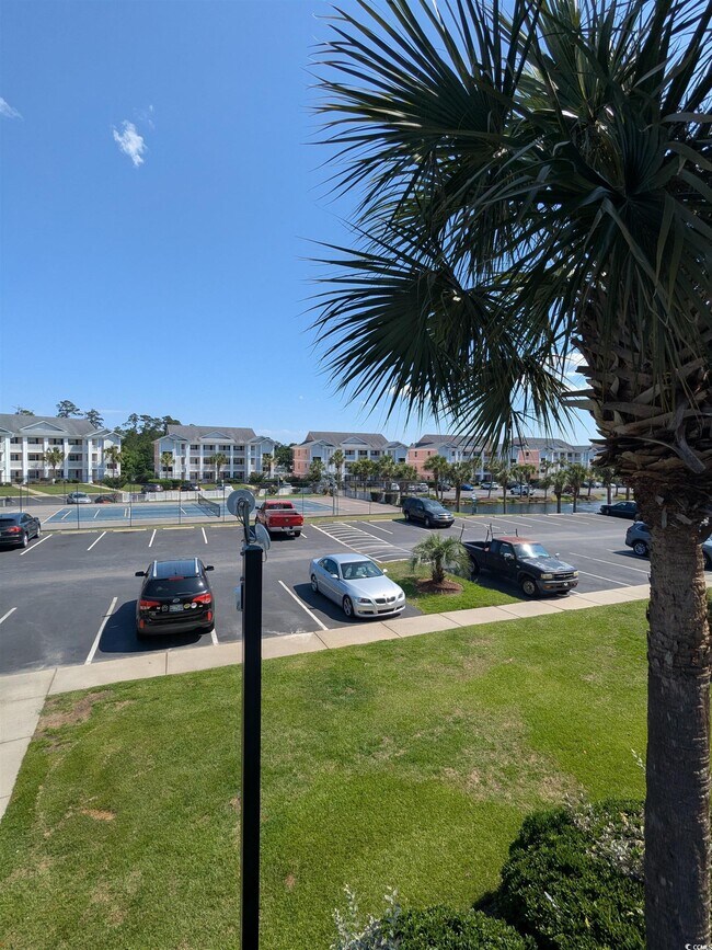 Building Photo - 627 Waterway Village Blvd