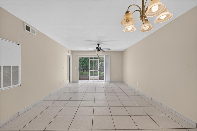 Building Photo - 13829 Timberland Dr