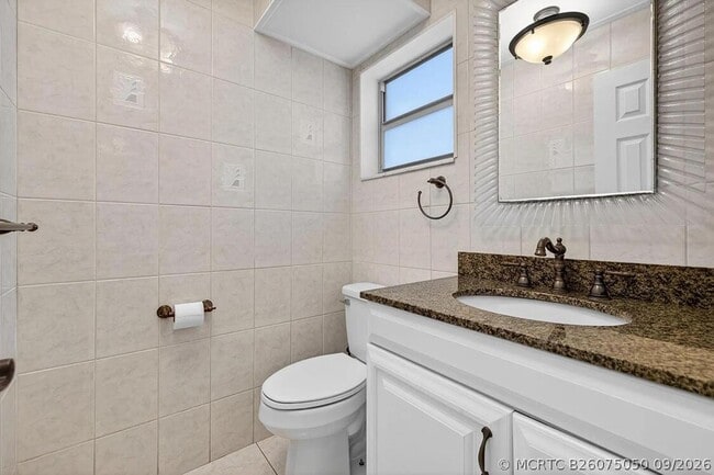 Building Photo - 1541 S Ocean Blvd