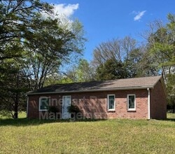 Building Photo - 866 State Rd 316