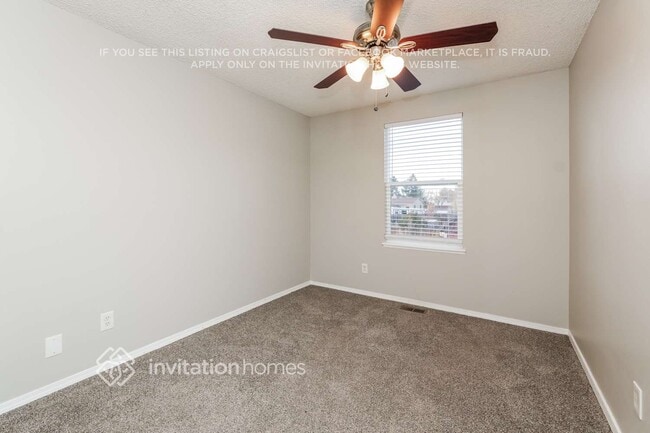 Building Photo - 2925 Rhapsody Dr