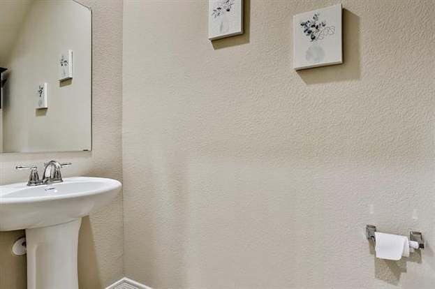 Building Photo - 10129 Leander Pl