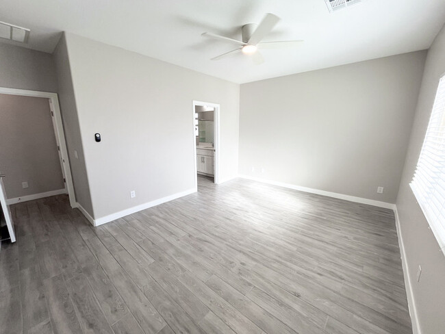 Building Photo - 3Bed/2Bath Home at Rio Verde! $399 MOVE-IN...