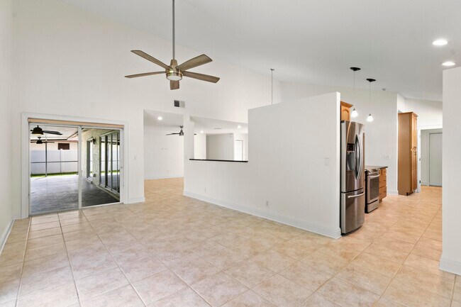 Building Photo - 4545 Brandywine Dr